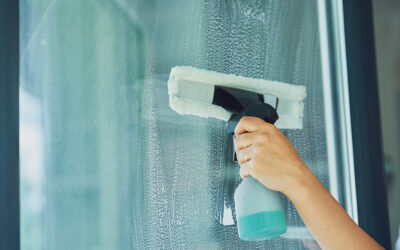 6 astuces pour le nettoyage de vos baies vitrées : notre méthode complète sans traces !